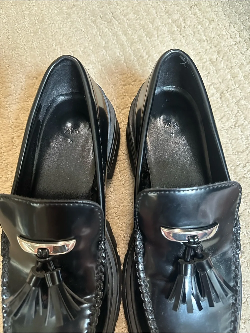 Zara classic black